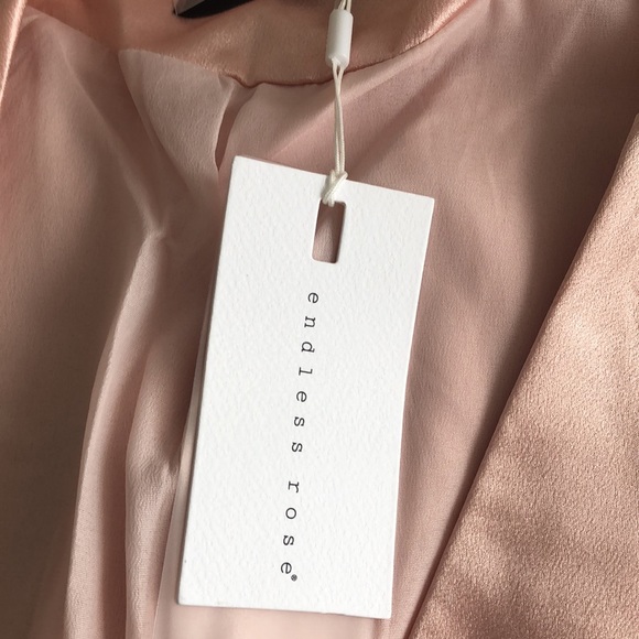 Endless Rose Satin Blazer - Picture 6 of 9